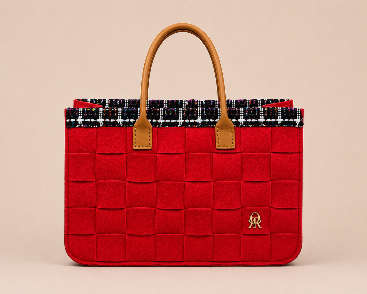 BOLSO PEQUEÑO TRAMA FIELTRO 17 CARMIN