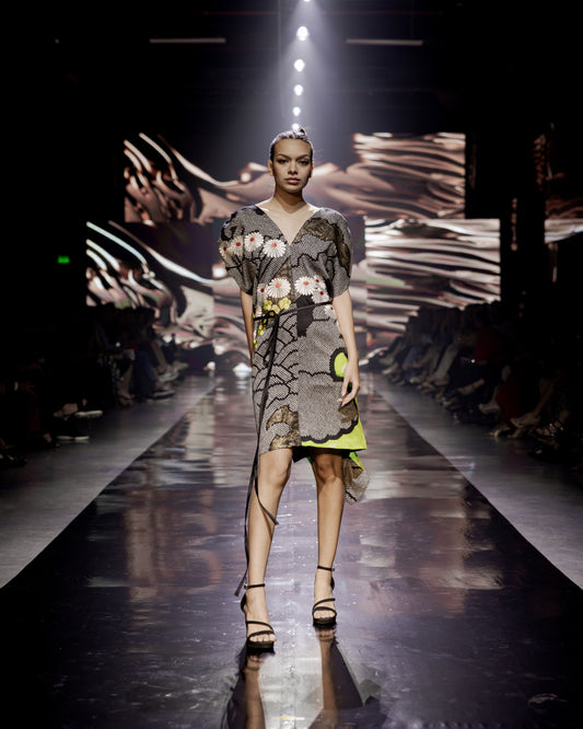 Look 25