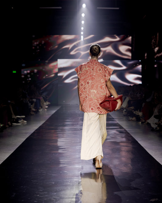 Look 12
