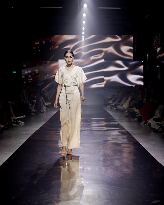 Look 8