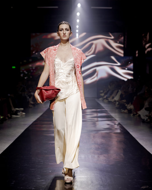 Look 12